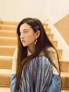 fashion戴上泫雅同款发夹,一秒穿越童年做个时髦小仙女