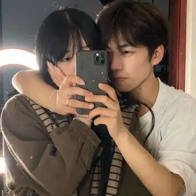 好看的女孩头像情头