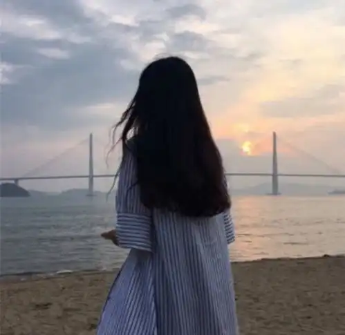 女生头像冷酷霸气背影想