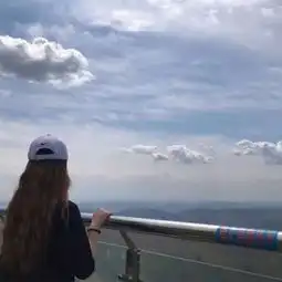 情侣头像一男一女背影两张