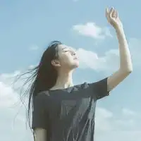 头像女生侧面伤感高清微信头像图片大全