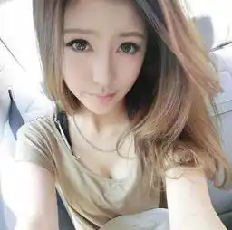 这个照片的出处,有这个人的照片给我发几张,谢谢急用