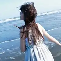 美女漫步qq海边头像自命受苦都只因能离不离