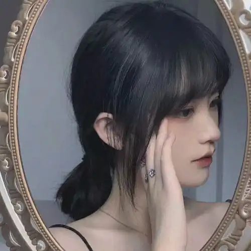 纯欲风女生头像真人不像