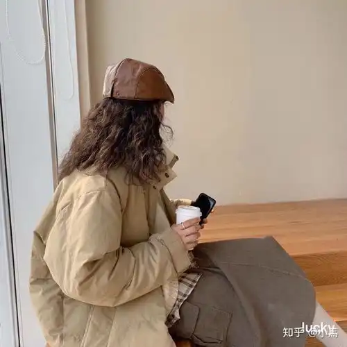 有啥好看的女生棉服可以推荐吗