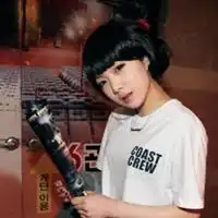 类似于这种韩版女生头像短发的可爱的
