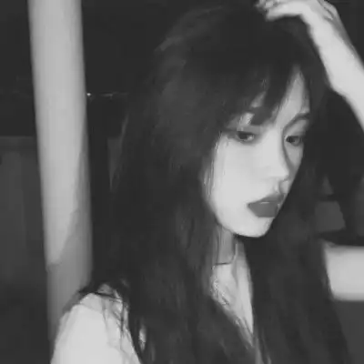 黑白渣女头像清晰版头像