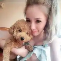 女生和狗狗的头像泰迪