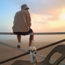 2018年唯美的男生意境头像最新生活中有你才是最唯美的旋律