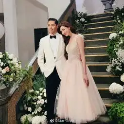 45岁的林志玲终觅真爱这些爱花的女人都活成了你想要的样子