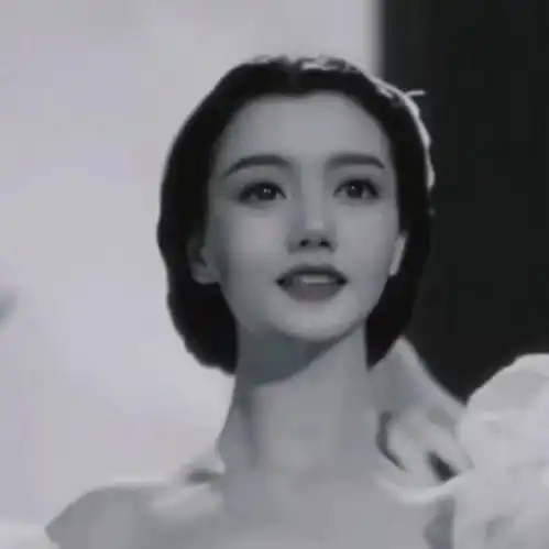 五十岁女人吉利头像中年
