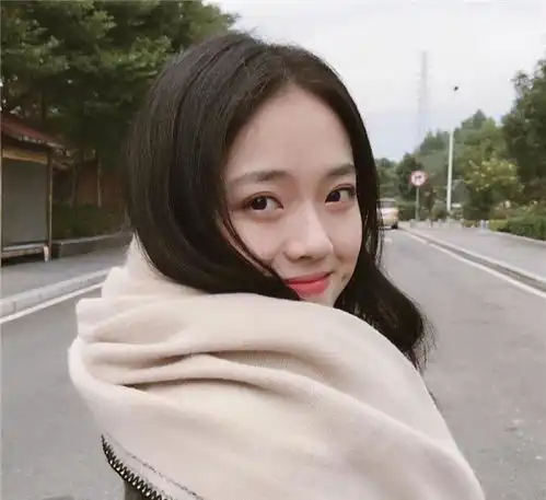 头像中年女图片