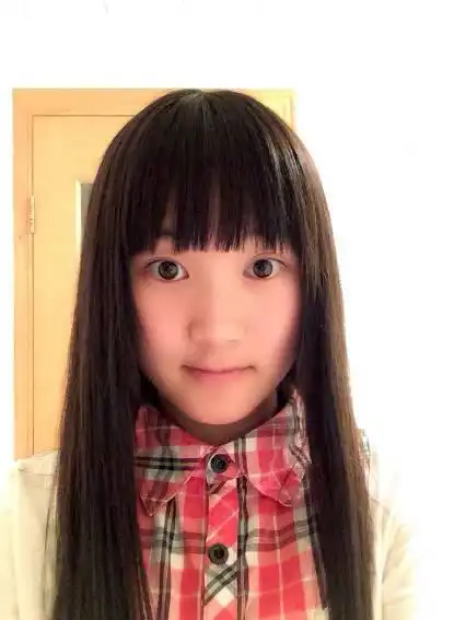 谁能给我找一个13岁可爱真人的女孩的头像