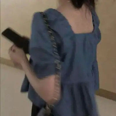 女生头像不露脸全景女生