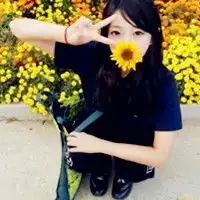 清新女生头像温暖最终遥远不过时光