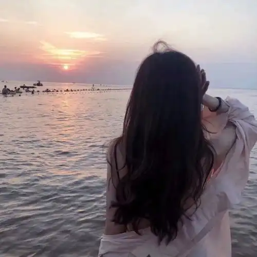 壁纸女生头像