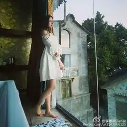 15岁女生头像背影蛇妖