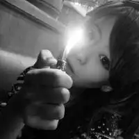 你的唯美承诺在我的眼里都是一文不值
