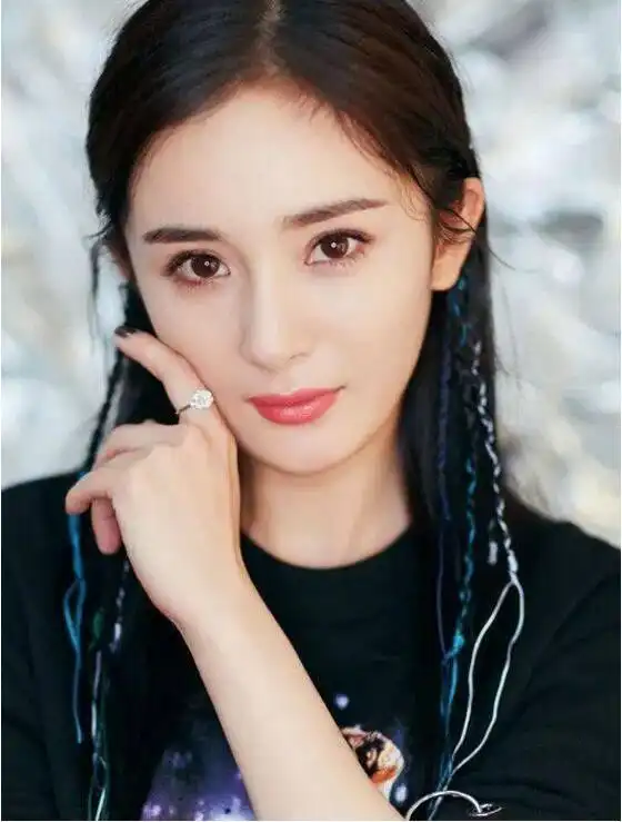 娱乐圈中明星的脏辫造型蔡徐坤可爱,热巴甜美,易烊千玺太帅了
