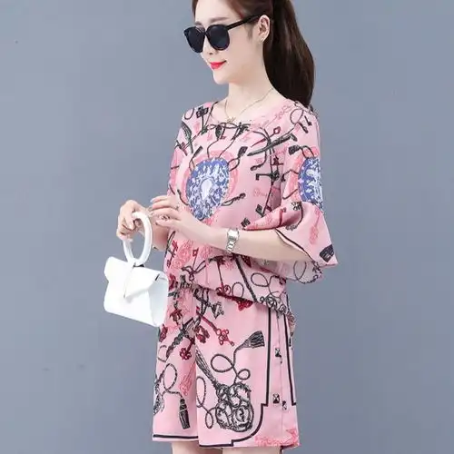 时尚套装女2020新款夏韩版宽松减龄网红气质短裤雪纺洋气两件套潮