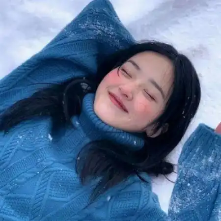 很有气质的女生头像,气质压倒一切