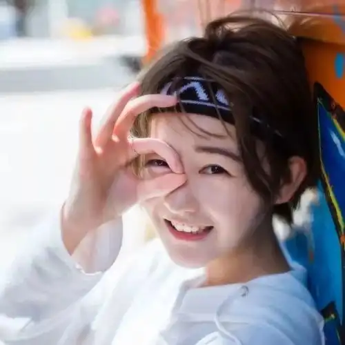 女生头像愚人节快乐