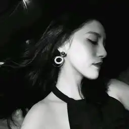 女生头像冷酷霸气背影锁