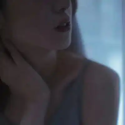 2023最新氛围感唯美女生微信头像