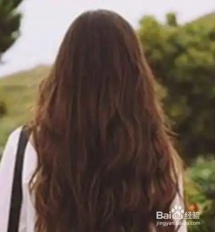 女生的长发发型教你如何美出天际