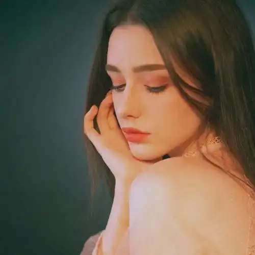头像如果爱我不是你的心里话,不要也罢