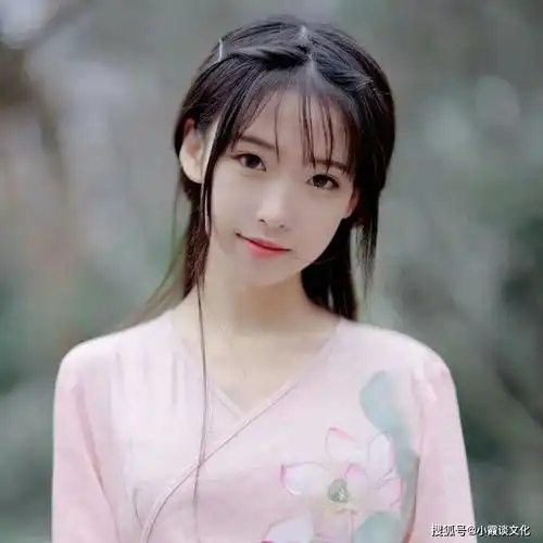 唯美姓氏图片女生头像口