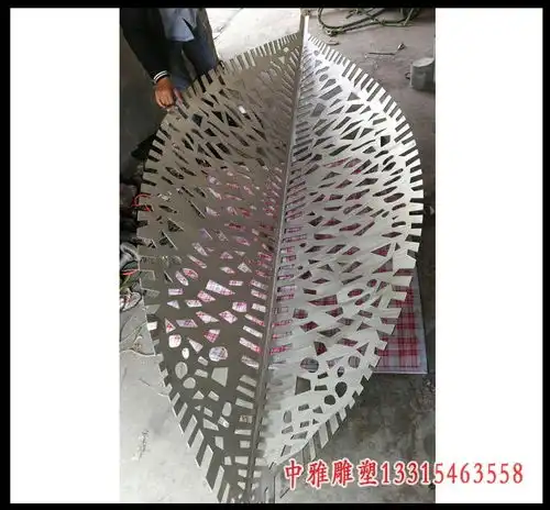 不锈钢镂空人头像雕塑焦作镂空白钢雕塑制作厂家中雅雕塑