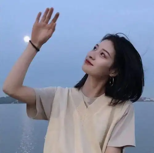 你有没有一段永生难忘的爱情三位女士告诉你,爱情是最美的东西