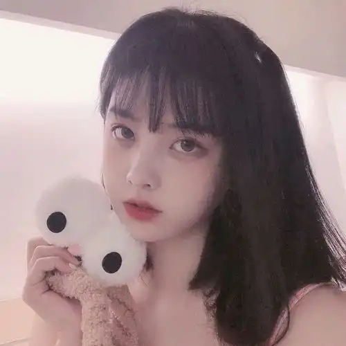 性感高颜值御姐范女头气质可爱女生qq头像