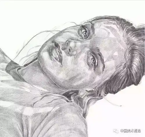 细腻慵懒的人像速写,很不错