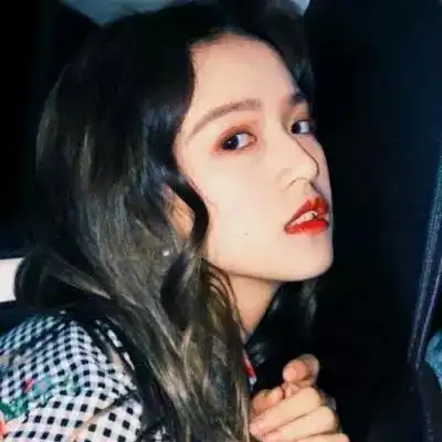 女生头像时尚有个性的微信女头