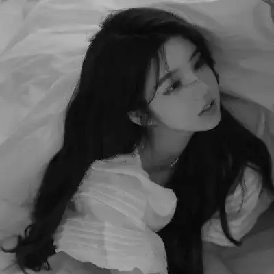 黑白头像女唯美高清图片