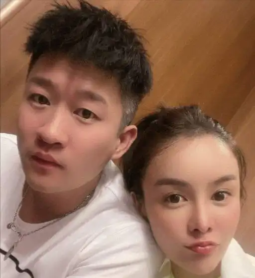 女生头像_超拽曹云金