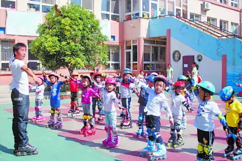 阴盛阳衰家长期盼男老师男幼教受欢迎也有无奈