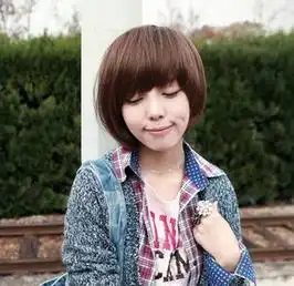长脸适合的短发发型这款短发发型让你变成小脸美女