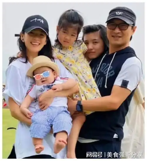 夺产大战提前打葛荟婕再撕汪峰你孩子多,给我女儿多分点