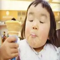 微信头像齐刘海小女孩微信头像图片大全