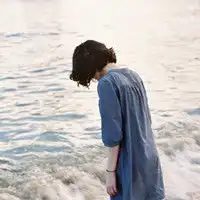 如图谁能帮我找到配对的女生头像谢谢