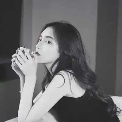 高冷的霸气句子如果没人护你周全,那么就酷到没有软肋