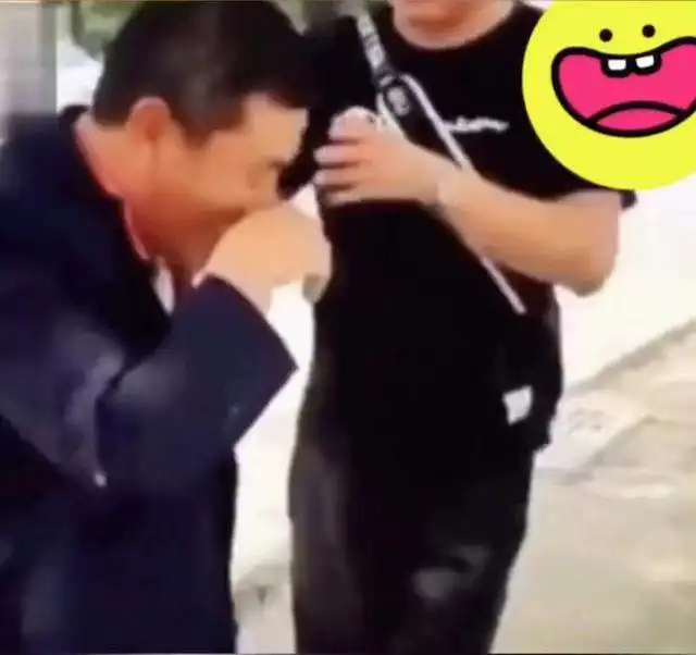男学生头像图片挂科