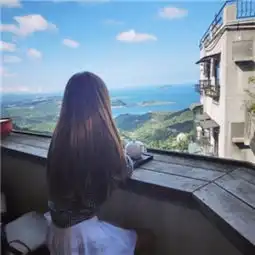 晚安心语170606别爱的太满,别睡的太晚