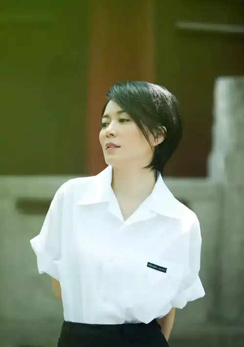年过40却力压流量小花,她们为何美得如此高级