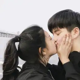 唯美男女恩爱头像qq头像