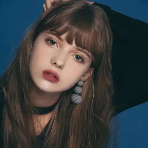 超级意境的女生头像