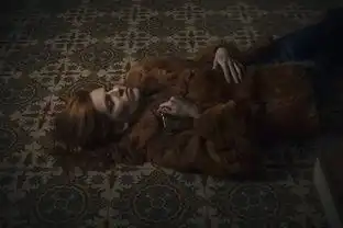 摄影师记录下女性失恋后的复杂情感